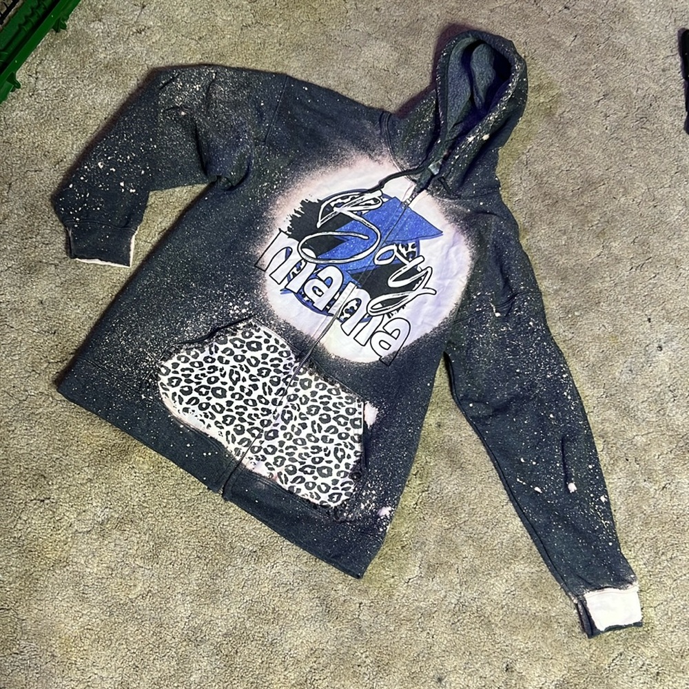 LN Boy Mama custom zip up hoodie with/pockets size large